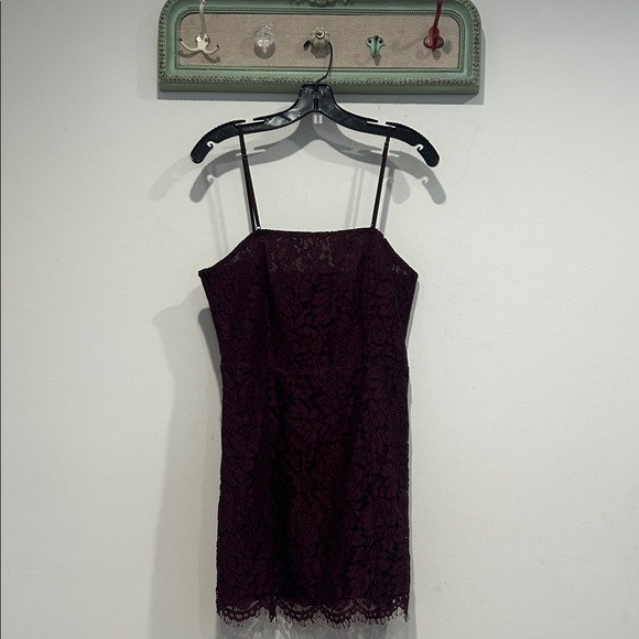 Chaser Burgundy Lace spaghetti strap Mini Dress medium new with tags - Picture 1 of 7